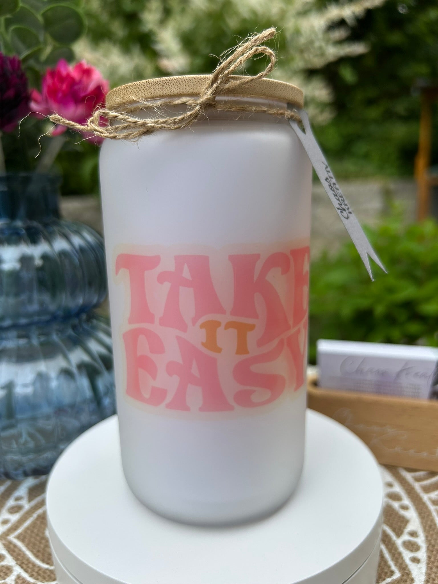Trinkglas mit Deckel & Strohhalm, 90er Pop Design