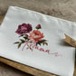 Personalisierte Mama Kosmetiktasche aus hochwertigem Polyester, ideal als Geschenk zum Muttertag, Geburtstag oder Weihnachten. Kleine oder große Make-up-Tasche mit dauerhaft sublimiertem Blumenmotiv, personalisierbar mit Namen oder Wunschtext, perfekt für Kosmetik, Accessoires oder unterwegs. Personalisierte Kosmetik-Tasche, personalisiertes Geschenk für dich oder deine Mama