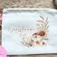 Personalisiertes Boho Kosmetiktäschchen mit Namen – perfekt für unterwegs, aus strapazierfähigem Polyester, brillante Farben durch Sublimationsdruck, geeignet für Make-up, Pflegeprodukte oder als Geschenk für Frauen.